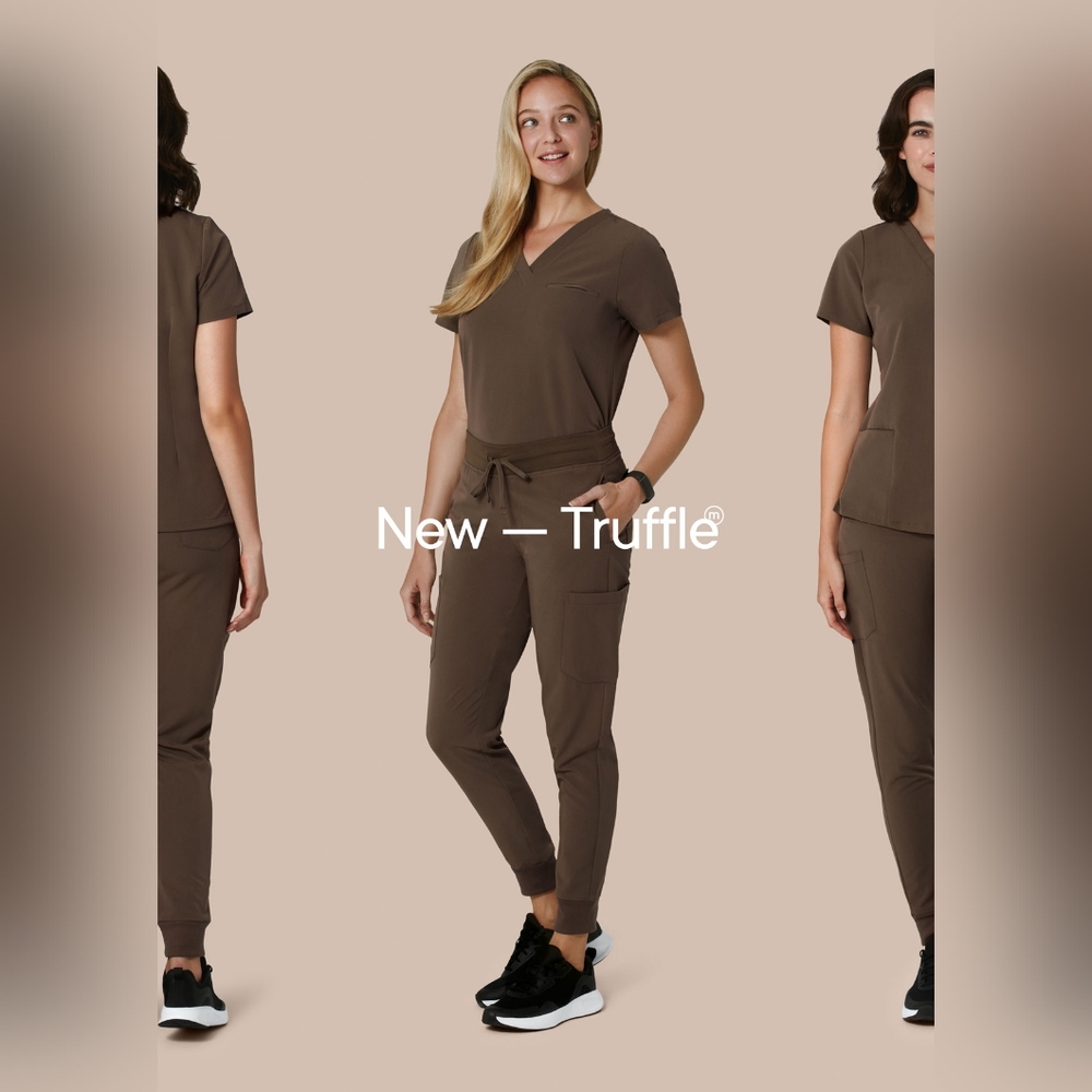 Mandala Scrubs Set One Pocket Top High Waisted Joggers Women's XS Truffle Brown
